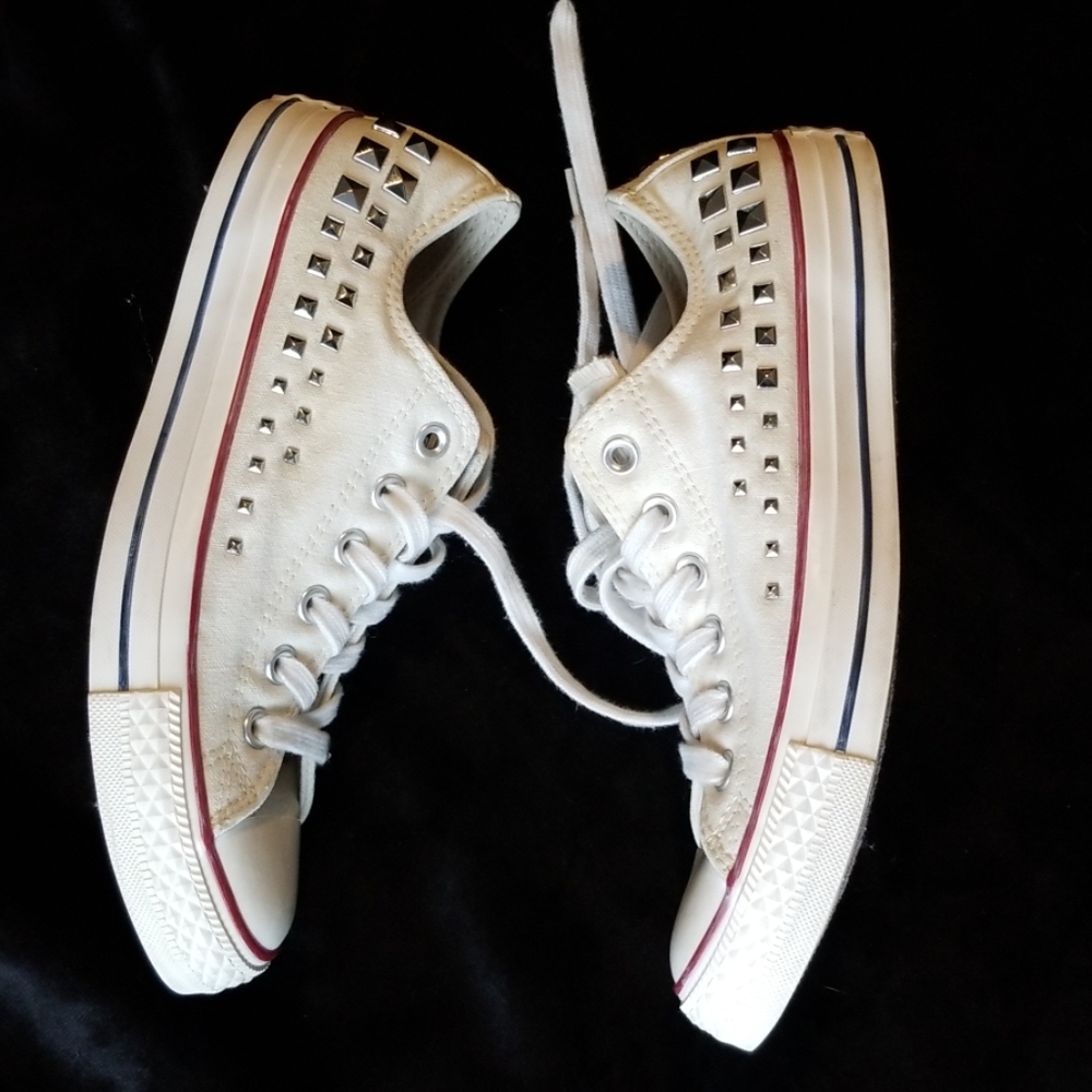 Studded White Converse Low Top